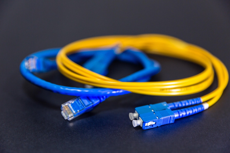 fiber optic cable internet